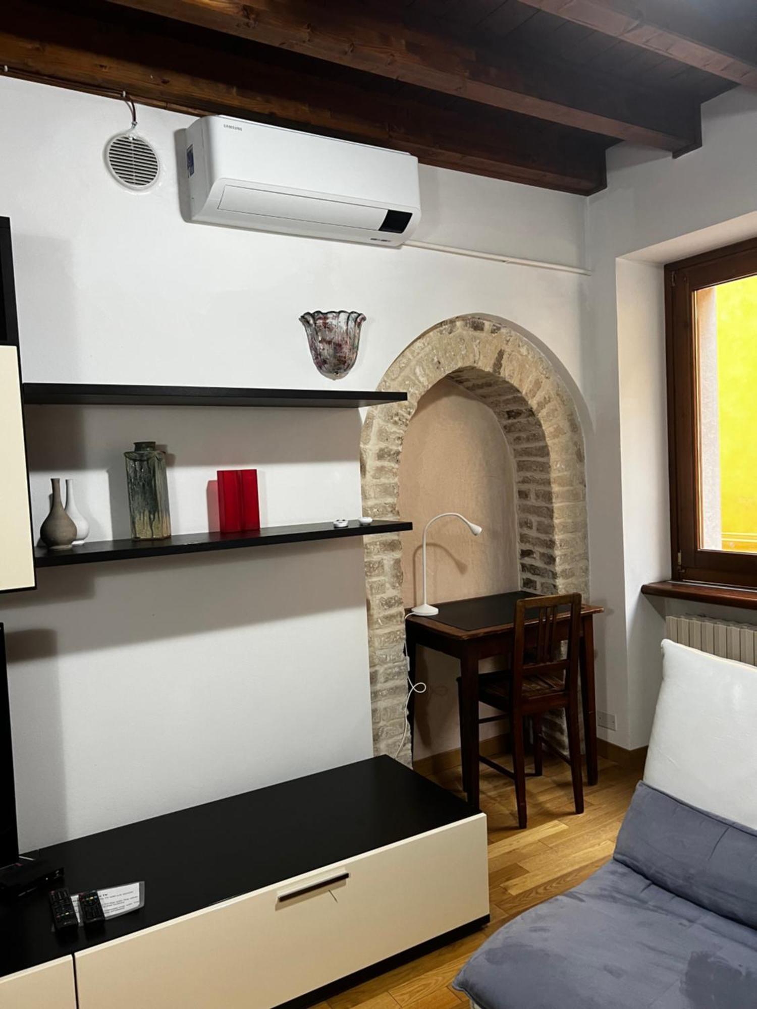 Apartmán Casa Agli Archi Bardolino Exteriér fotografie